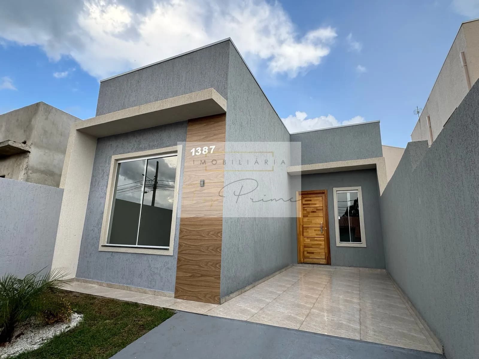 Casa a venda em Uvaranas